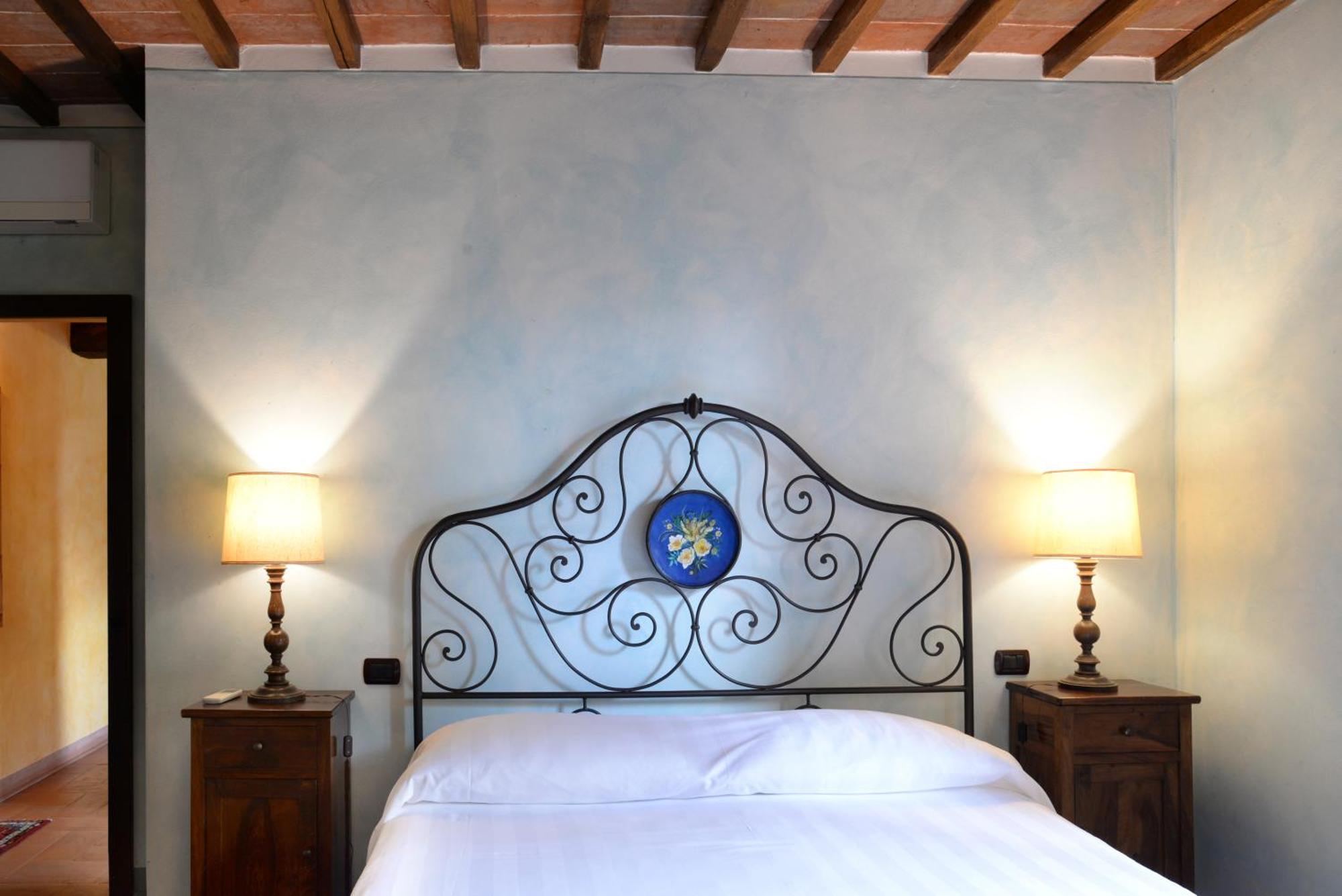 Tartagli Luxury Villa With Pool - A Fontanaro Property Paciano Bagian luar foto